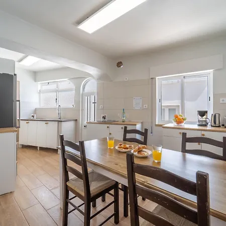 Sandy Bottoms Hostal